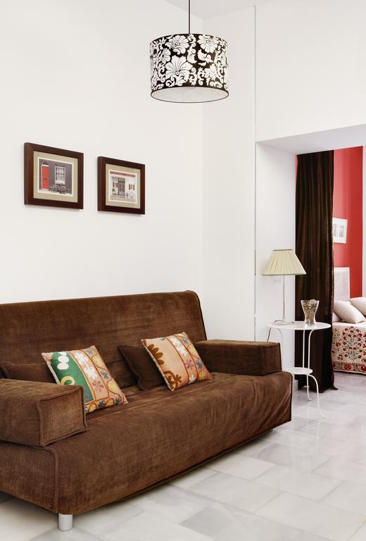 Apartamentos Mariscal Sevilla Zimmer foto