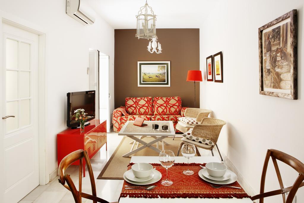 Apartamentos Mariscal Sevilla Exterior foto