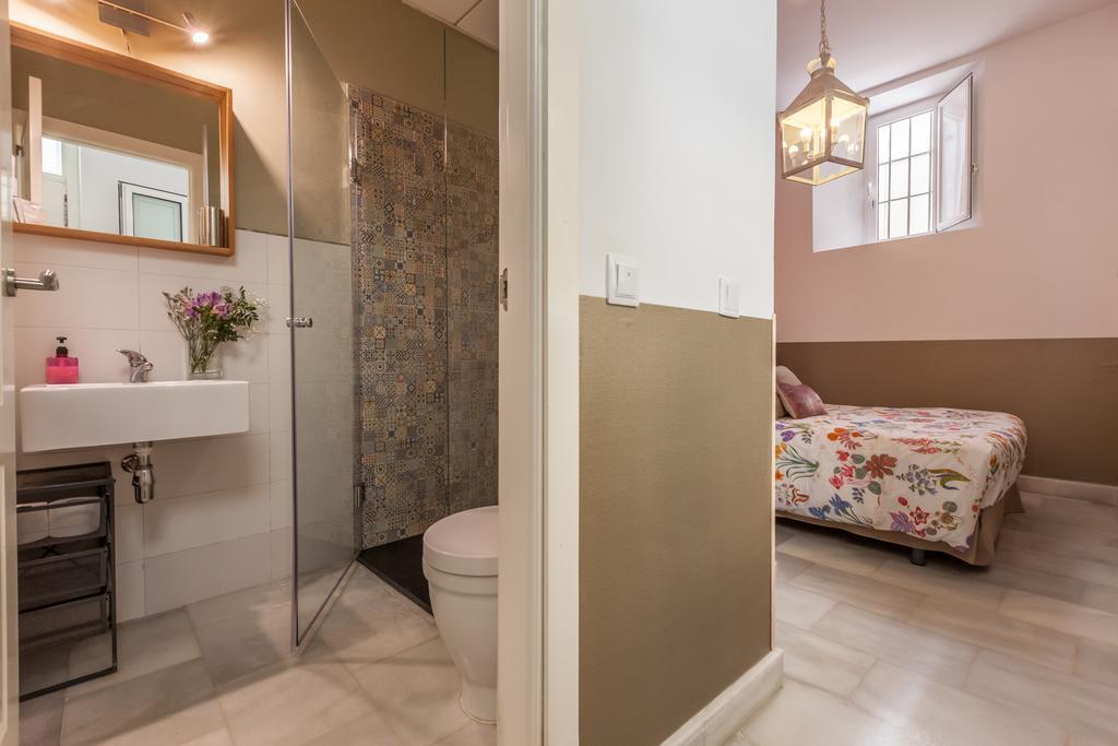 Apartamentos Mariscal Sevilla Exterior foto