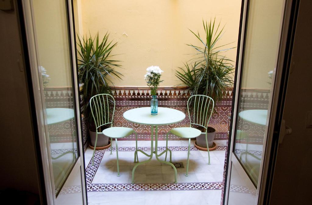Apartamentos Mariscal Sevilla Zimmer foto